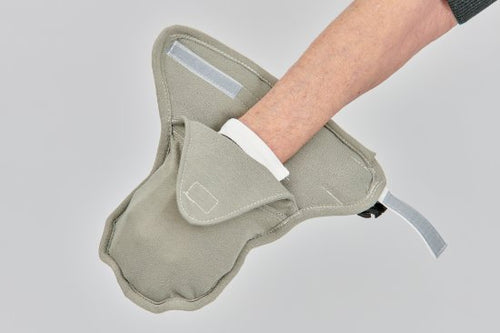 272 | Krabwant met extra vulling in de handpalm