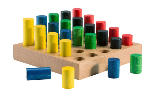 Pennenbord met 25 houten pennen 18mmØ