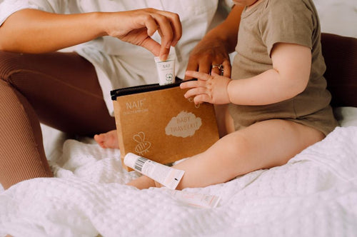 NAÏF  Baby&Kids Natuurlijke Reisset - 120ml verzorgingsproducten in een leuk reisetui